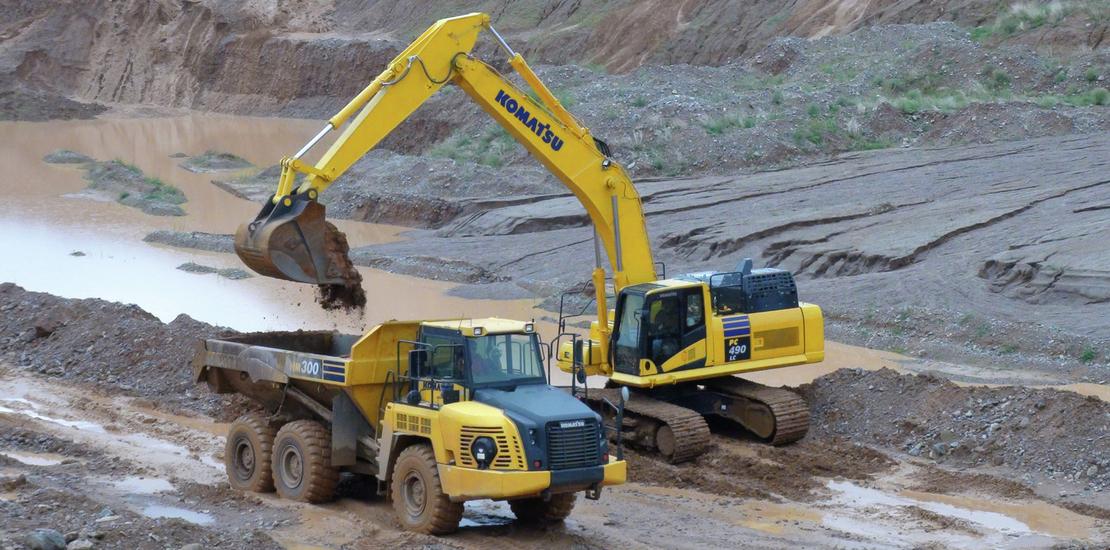 PC490LC11 large hydraulic excavator Komatsu