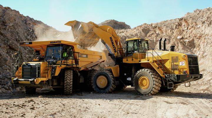 WA600-7 loading HD605_Quarryapplication.psd