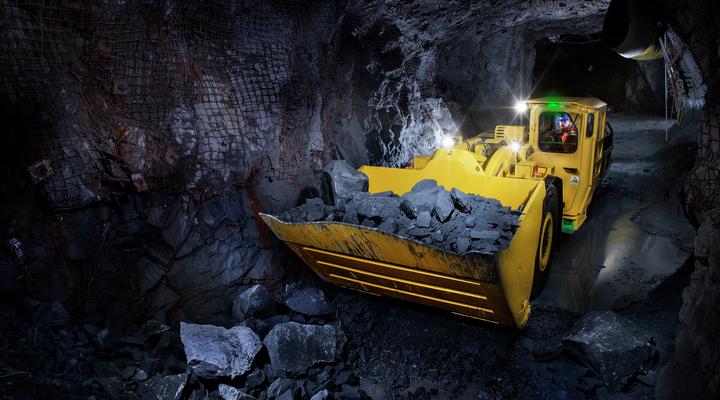 Underground hard rock mining