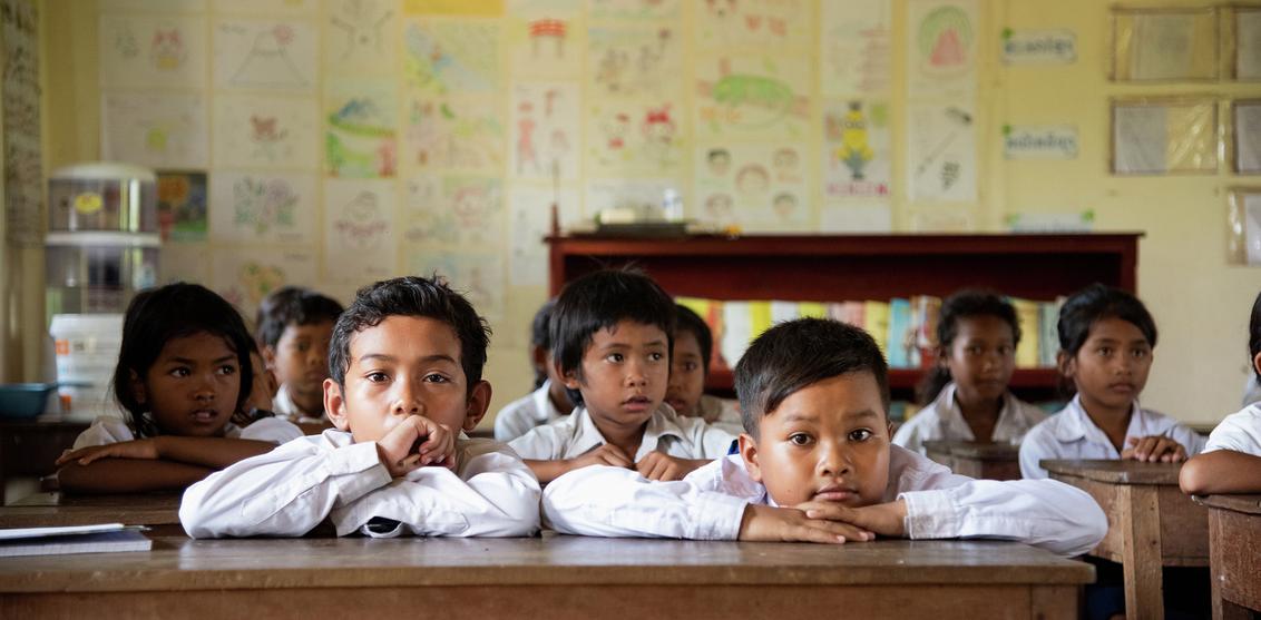 Schoolchildren at Chror Narb Phes Komatsu Primary School
